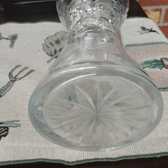 Botanical Elegant Vintage Crystal Hand-Cut Heavy 12" Vase Hourglass Shape 5 lbs. - Picture 13 of 16